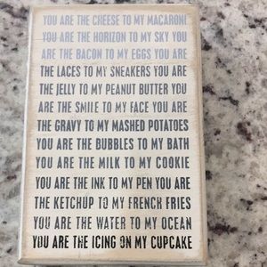 Wooden plaque. Designs by Kathy